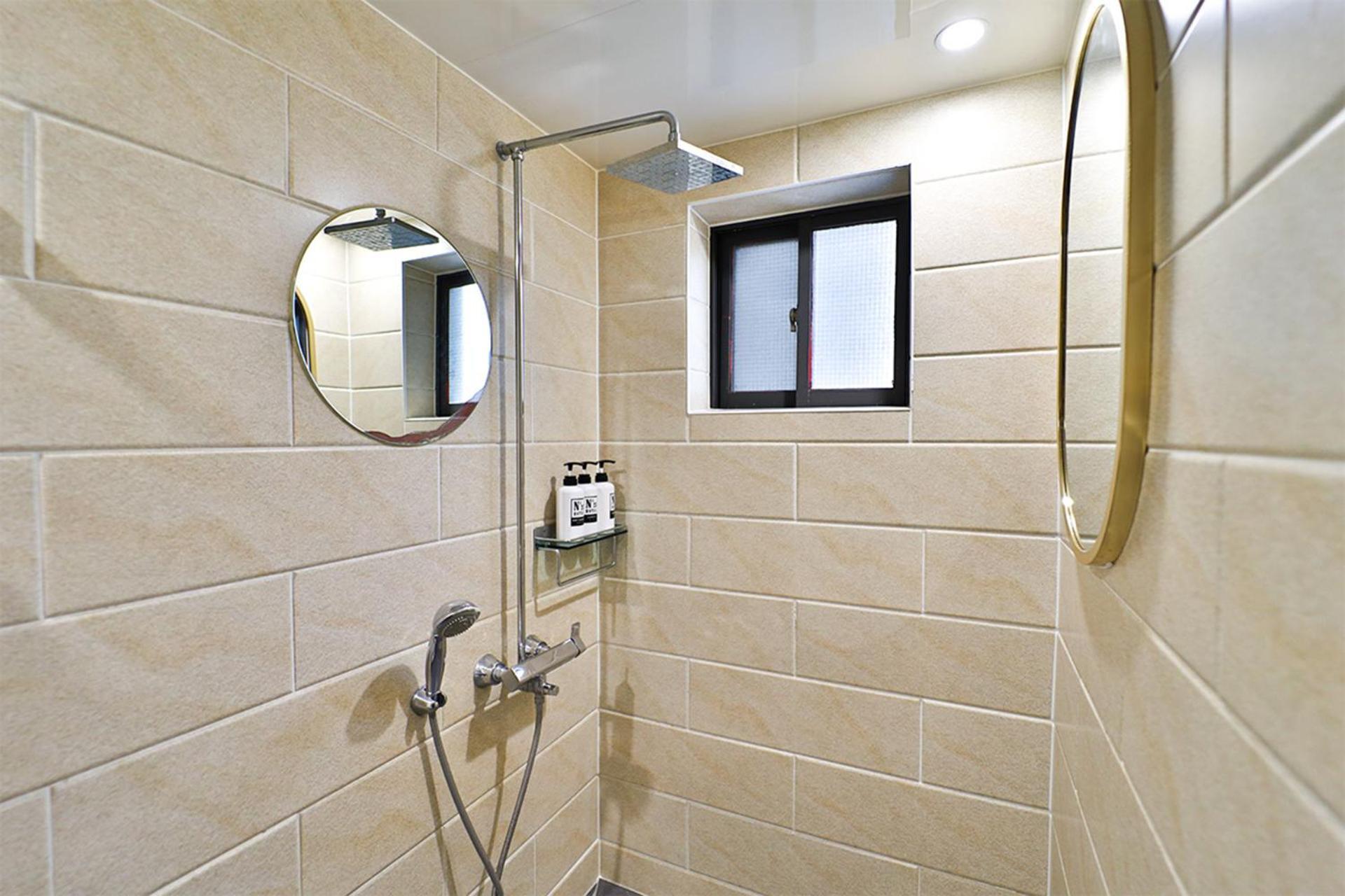 Calm Rest Hotel Busan Sasang Экстерьер фото